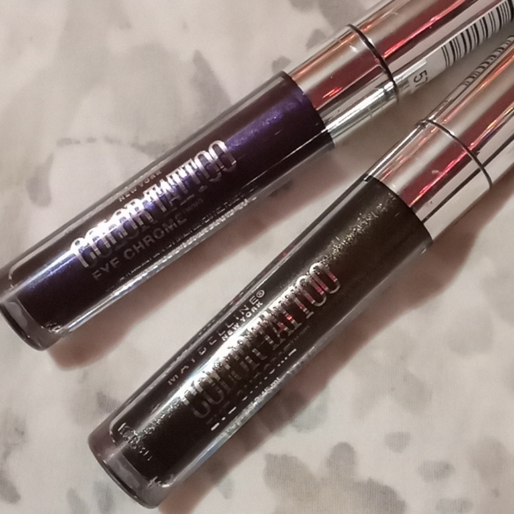 Maybelline Color Tattoo Eye Chrome Eyeshadow